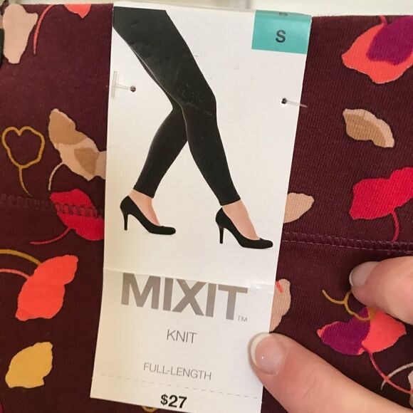 Mix It Knit Full Length Retro Petals Leggings - Picture 6 of 7